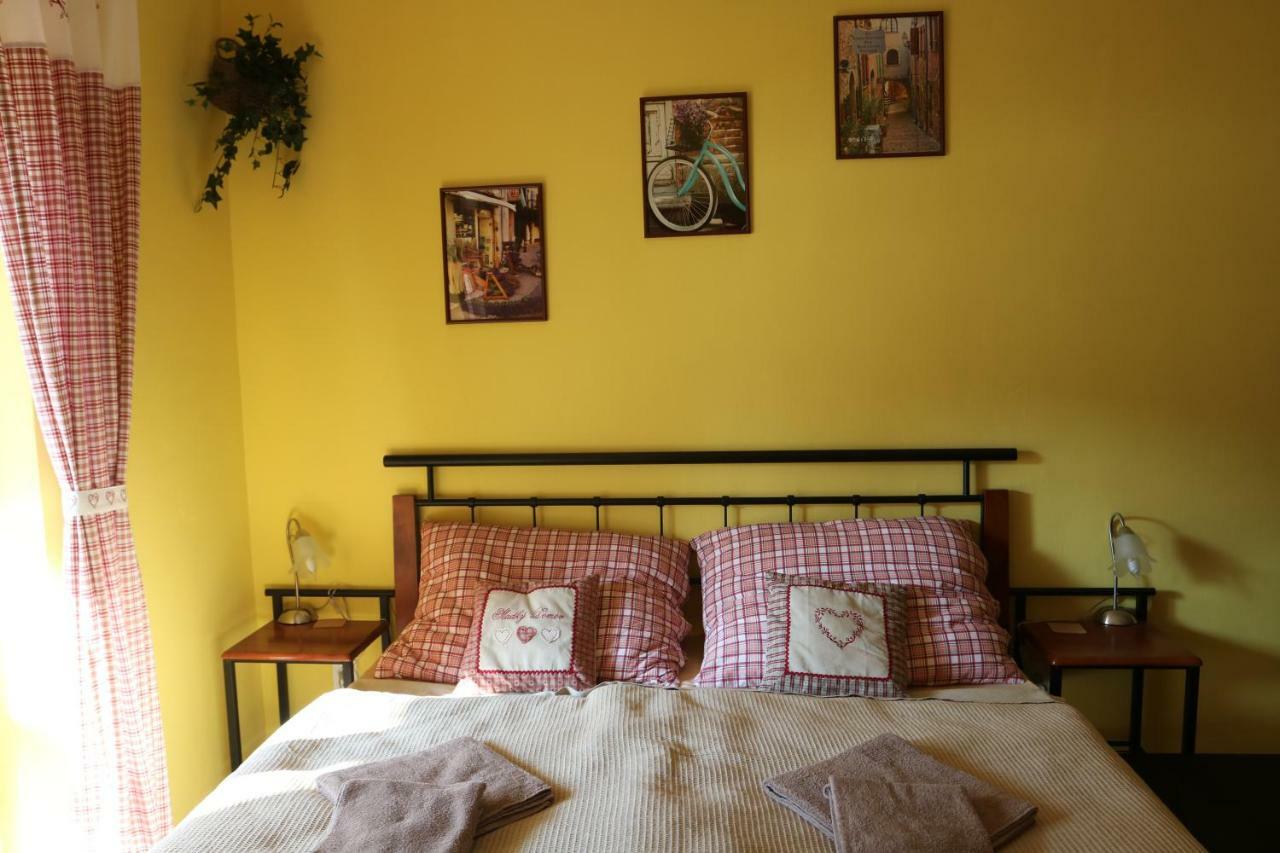 Apartmán Beta Podhájska Esterno foto